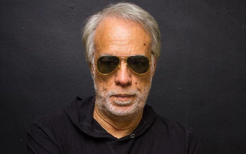 Fausto Fawcett apresenta o espetáculo Animakina no Teatro Sesc Tijuca