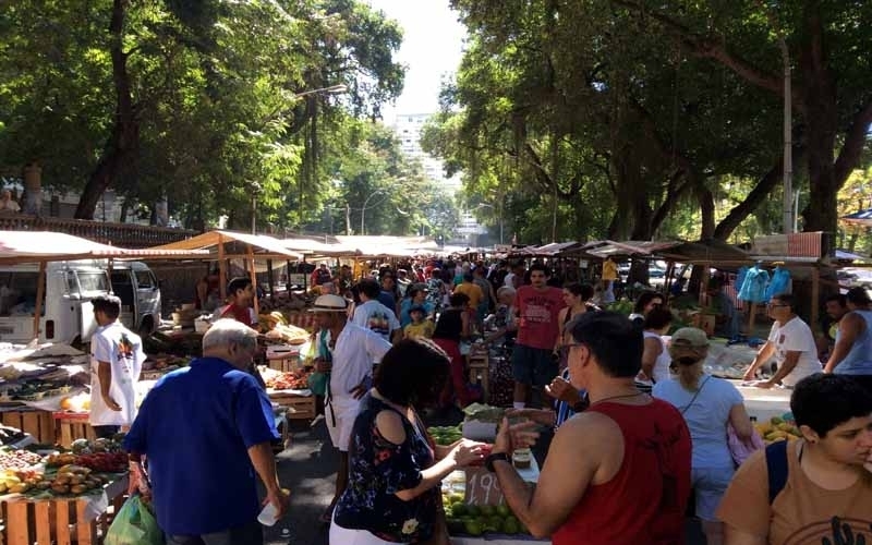 Feiras livres expressam a alma carioca, tradição se mantém há 119 anos