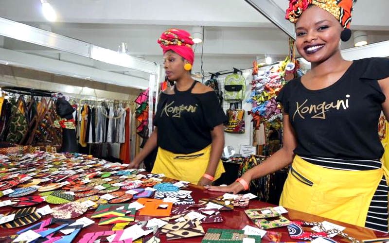 Feira Preta no Mar e na Praça Mauá