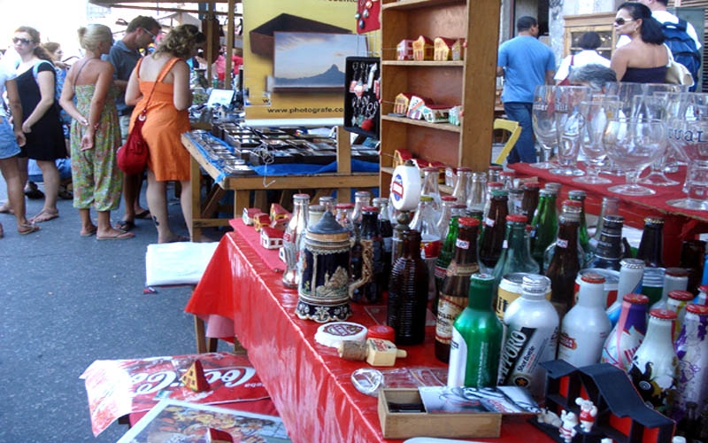 Feira da Rua do Lavradio agora é semanal e com cuidados contra a Covid-19