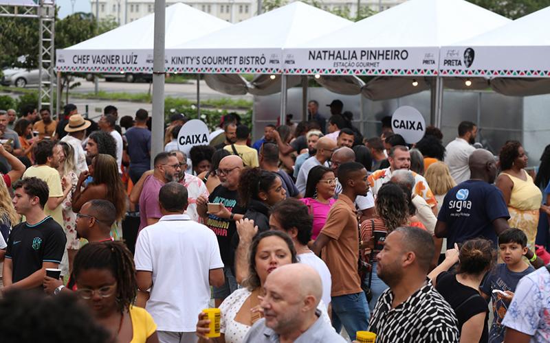 Festival Gastronomia Preta no Parque Glória Maria