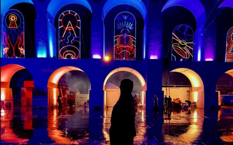 Festa da Luz ocupa o centro do Rio com instalações de arte urbana