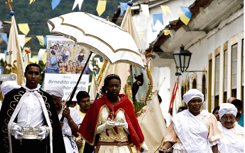 festa de Nossa Senhora do Rosário e São Benedito em Paraty