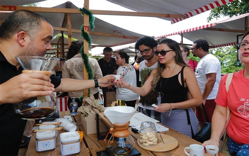 Festival do Café na Praça Paris, evento inclui gastronomia e drinks