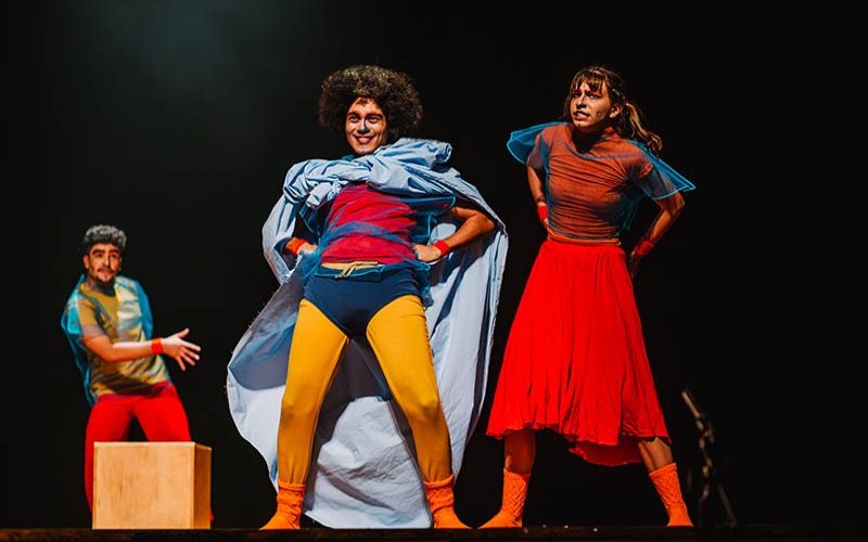 Finalistas do “FESTU – A Festa do Teatro” se apresentam para o público e jurados no Teatro Dulcina