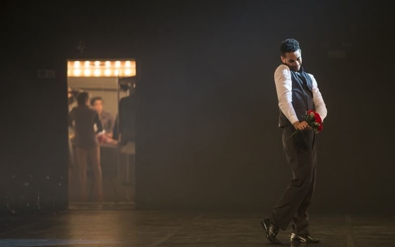 Focus Cia de Dança apresenta “Cinequanon” no Teatro Carlos Gomes com referências a clássicos do cinema mundial
