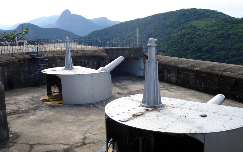 Forte Duque de Caxias tem vista de cartão postal para todos os lados