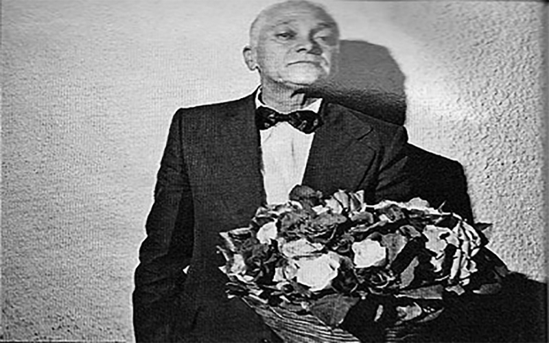 Funério, o vendedor de rosas que marcou época nos anos 80 no Leblon