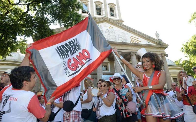 Bloco Imprensa Que Eu Gamo se despede do carnaval de rua em 2025