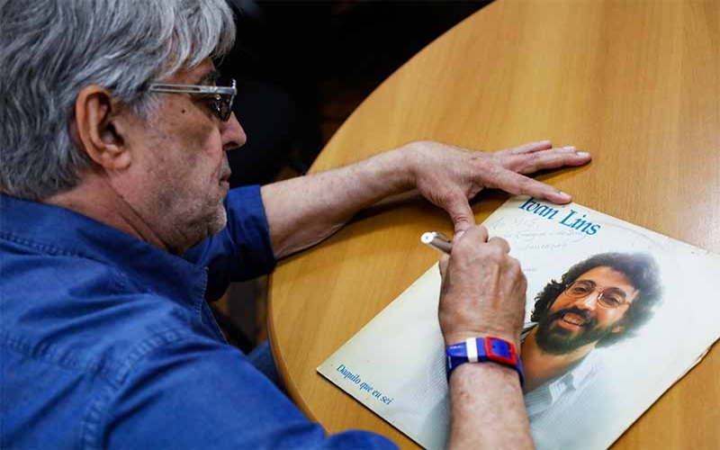 Ivan Lins doa acervo musical ao Museu da Imagem e do Som do Rio