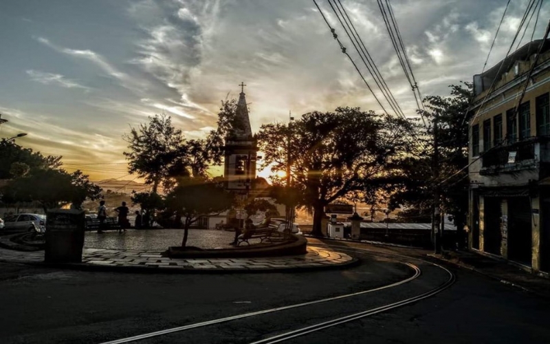 Roda de Tambor de Criola no Largo das Neves