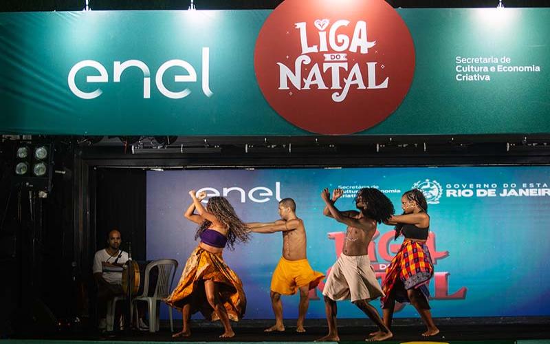 Liga do Natal em Macaé: chegada de Papai Noel, atividades diversas e show de luzes