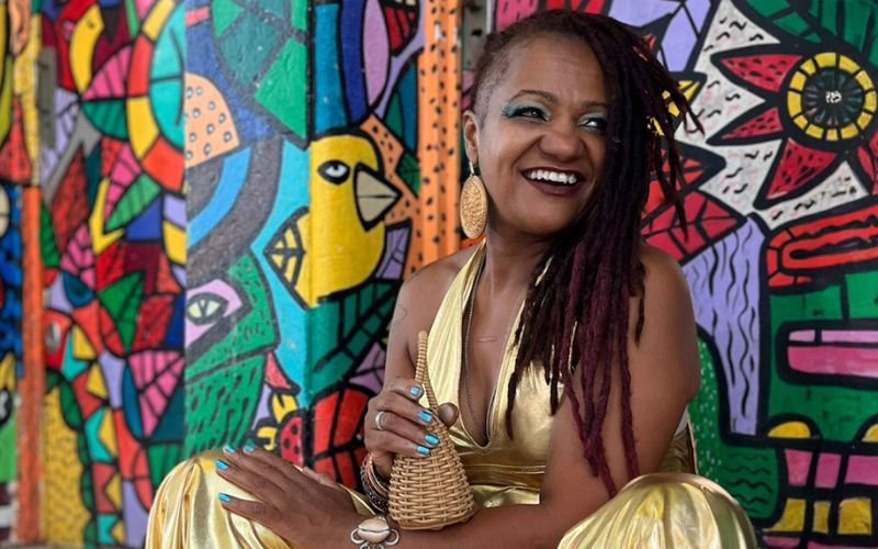 Lizza Dias canta Luiz Melodia no Centro da Música Carioca