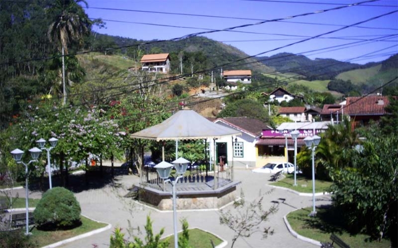 Lumiar, distrito de Friburgo, matas, montanhas e cachoeiras com ótima gastronomia e hotelaria