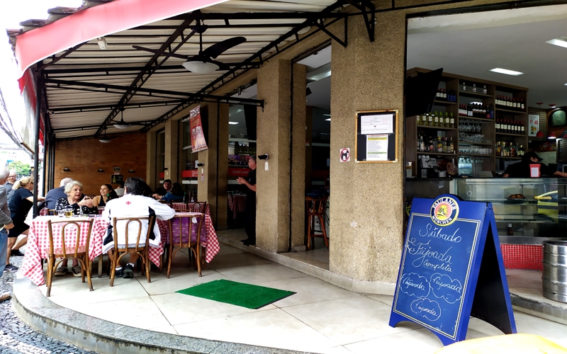 Restaurante Manolo: clássico carioca em Botafogo há mais de 50 anos