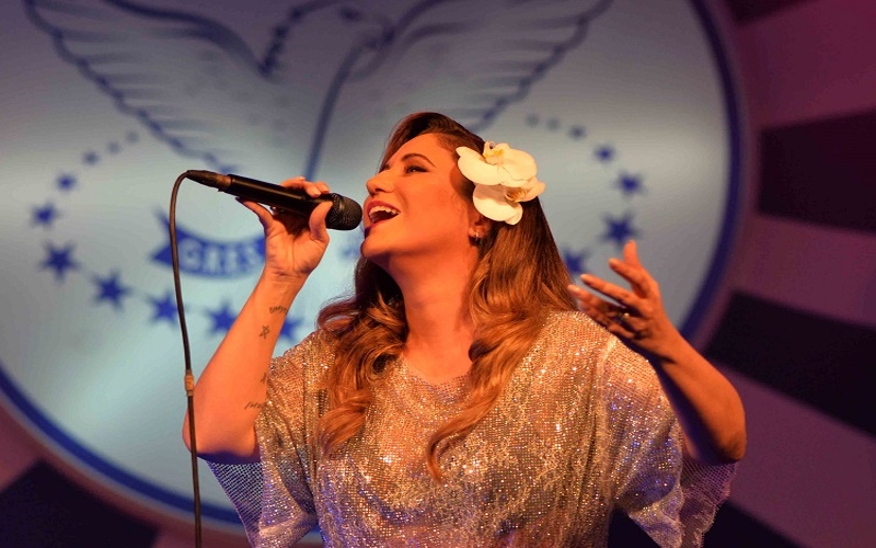 Maria Rita faz show-live em homenagem a Nelson Sargento