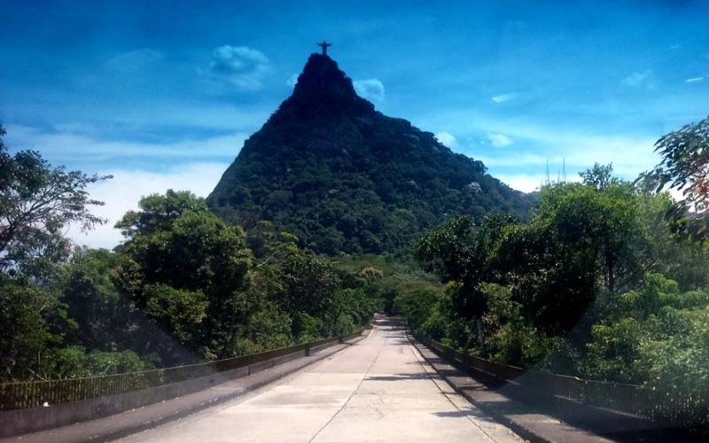 Mirante Dona Marta, vista cinematográfica do Rio e fácil estacionamento