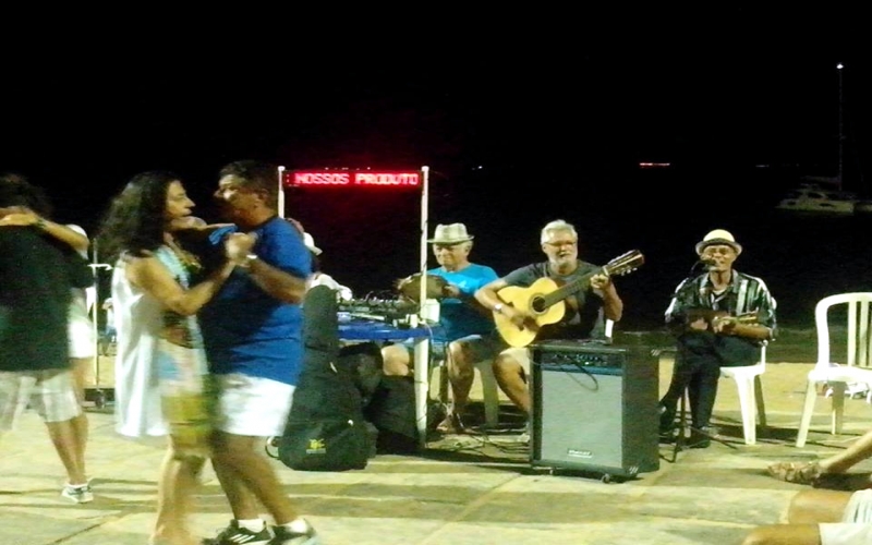 Samba, choro e MPB na Praia Vermelha