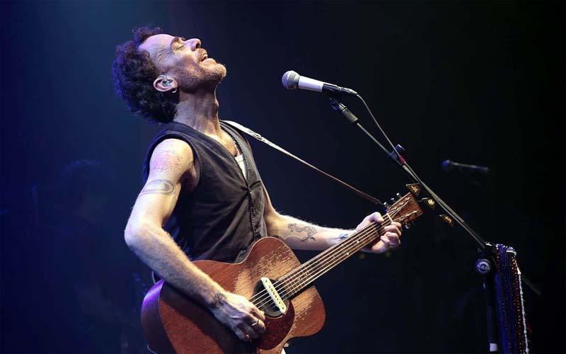 Nando Reis no Qualistage