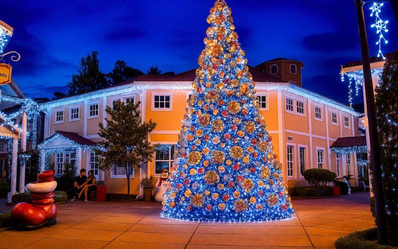 Penedo, a Pequena Finlândia, já vive o espírito natalino com luzes e atrações