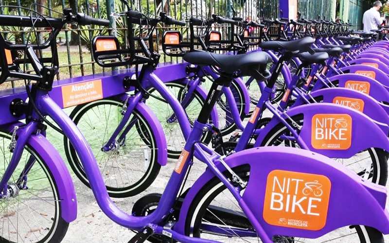 Niterói inaugura bicicletas gratuitas com 50 estações