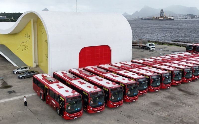 Niterói apresenta 39 novos ônibus com tecnologia Euro 6 e ar refrigerado