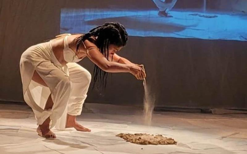 Òrò, Monólogo traz a História e as Filosofias do Teatro Africano