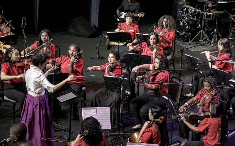 Orquestra Sinfônica Juvenil Chiquinha Gonzaga na Igreja da Candelária