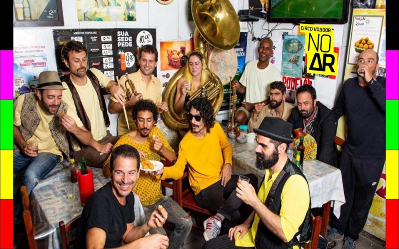 Orquestra Voadora no canal do Youtube do Circo Voador