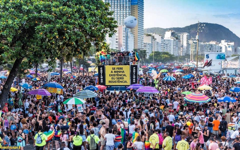 Parada LGBTQIAPN+ deve receber 1 milhão de pessoas na Av Atlântica, em Copacabana