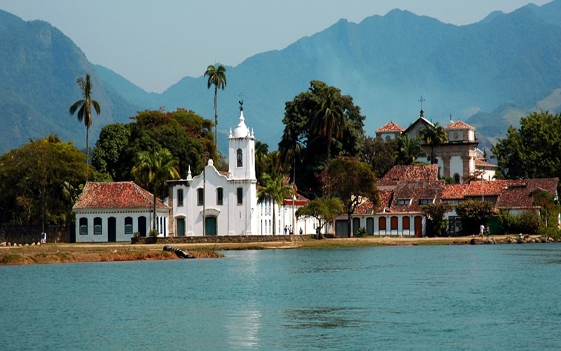 Festa de Nossa Senhora dos Remédios em Paraty tem extensa programação cultural