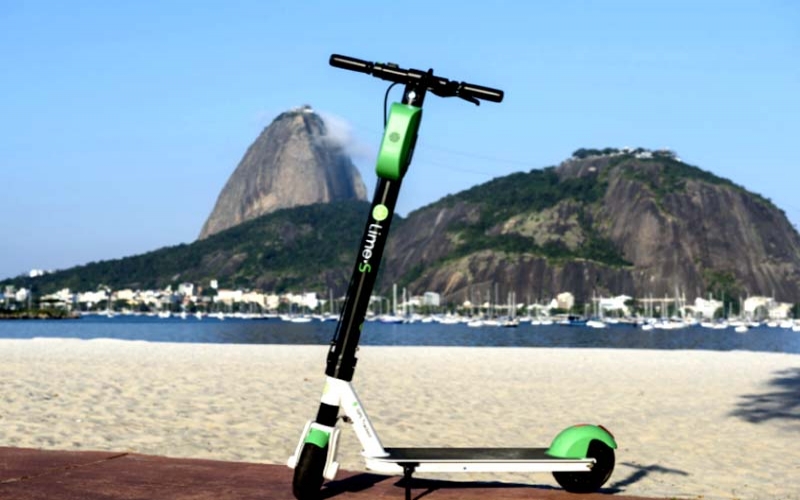 Patinetes Lime já podem ser alugados pelo app da Uber