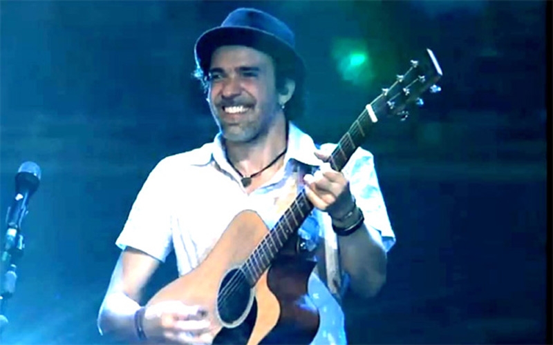 Paulinho Moska no Circo Voador