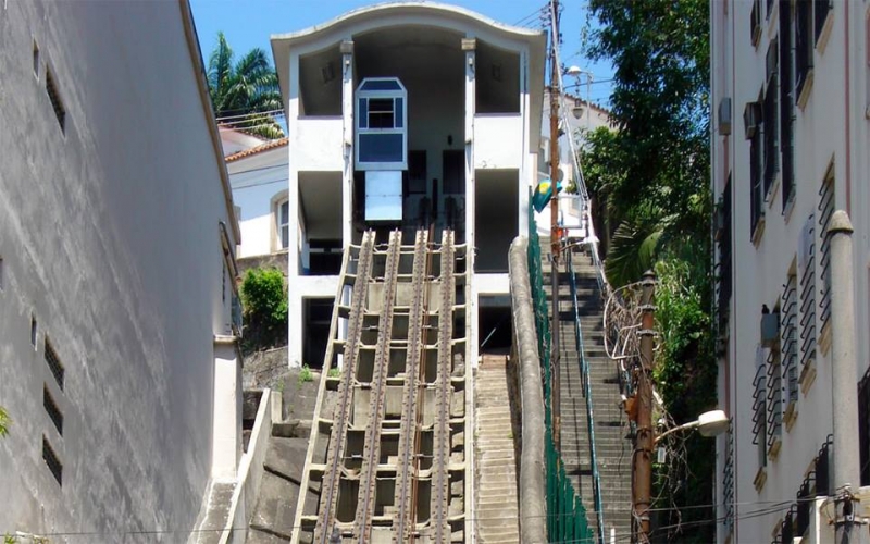 Prefeitura recua e garante plano inclinado da Glória