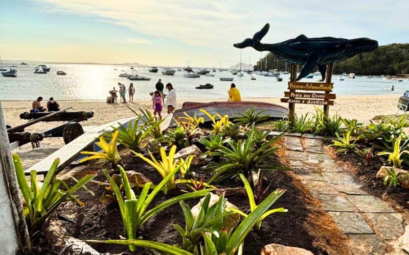 Revitalização transforma área na Praia dos Ossos em novo cartão-postal de Búzios