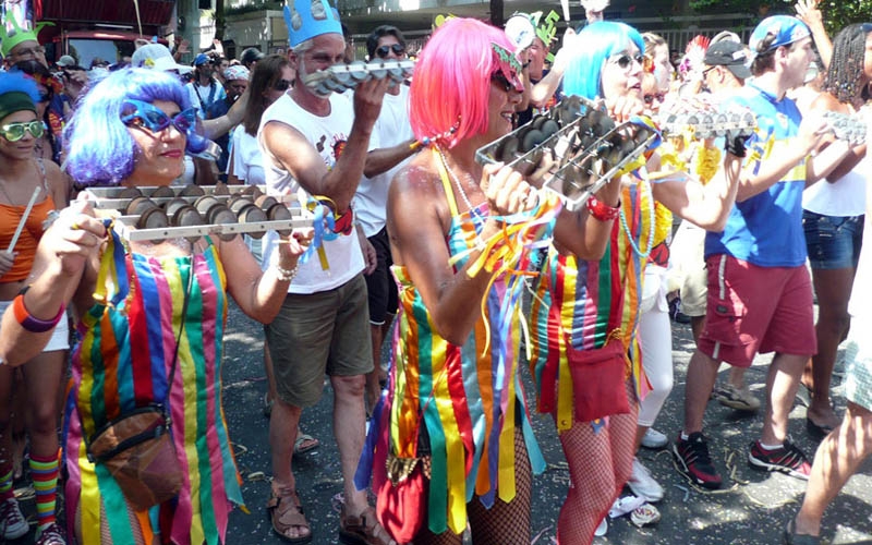 Desfile do Que Merda é Essa?