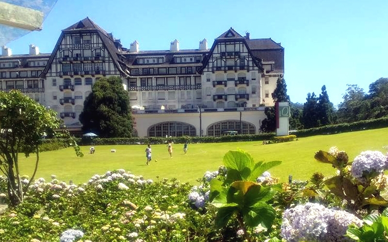 Palacio Quitandinha: imponência, luxo e história em Petrópolis