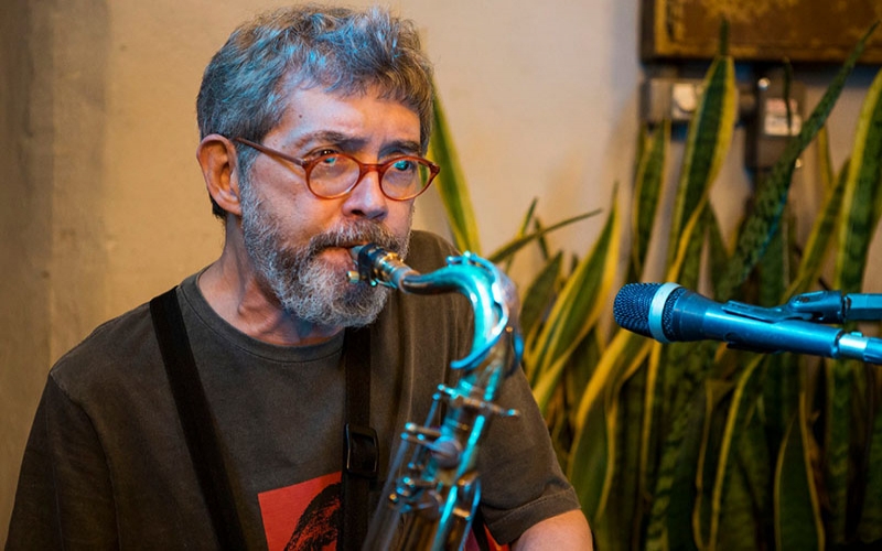 Trio Renato Aroeira no Capitu Café