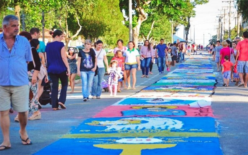 Corpus Christi vai ter tapetes de sal em Rio das Ostras