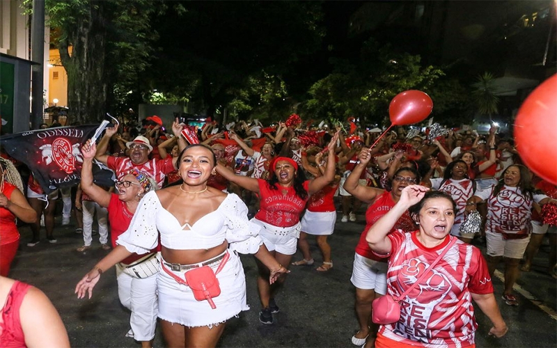 Ensaio de rua do Salgueiro