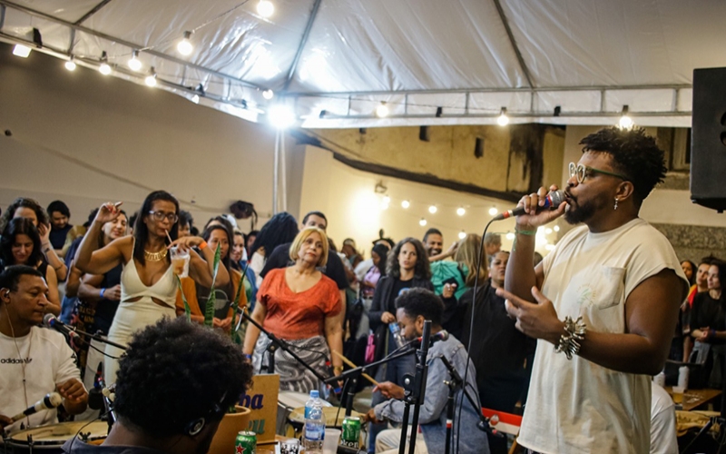 Roda de samba no Museu da História e da Cultura Afro- Brasileira