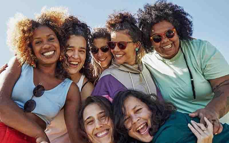 Samba que elas Querem na Garagem