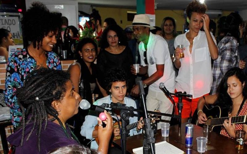 Samba Que Elas Querem canta Beth Carvalho no Teatro Rival
