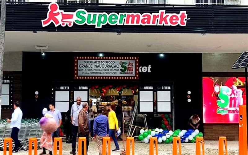 Supermarket inaugura megaloja em Botafogo com temática de cinema