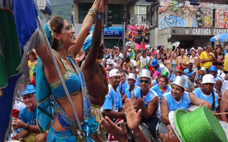 Prefeitura cancela carnaval de rua do Rio