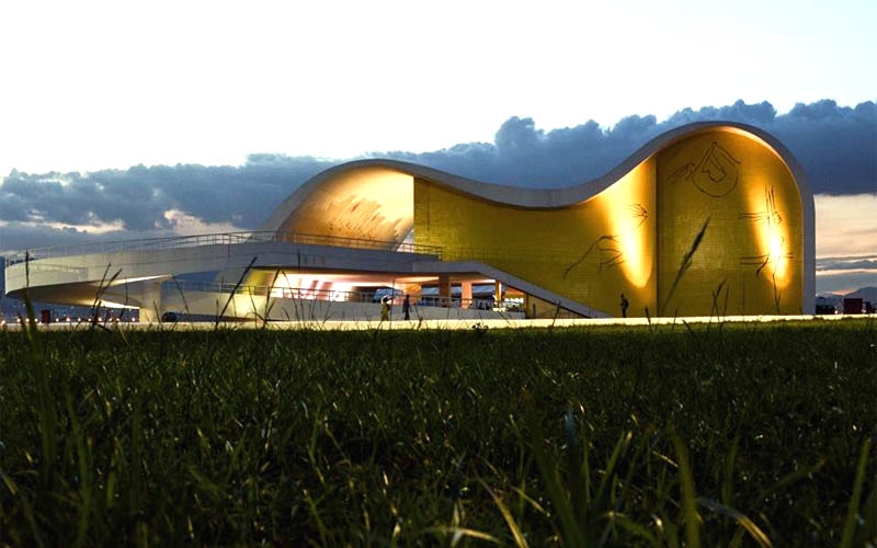 Teatro Niemeyer: a joia de Niterói