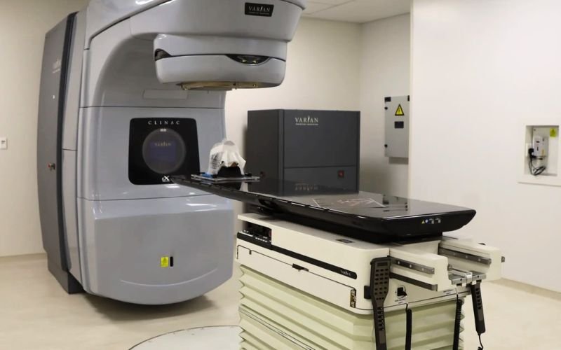 Hospital São José, em Teresópolis, ganha equipamento contra o câncer de última geração pelo SUS