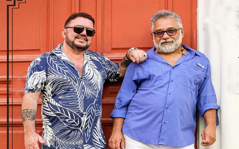 Chico Alves e Toninho Geraes no Teatro Rival Refit