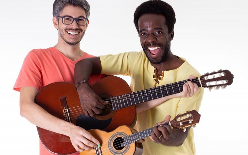 Tralalá: Canções de brincar - show infantil dos músicos Alan Rocha e Ralphen Rocca