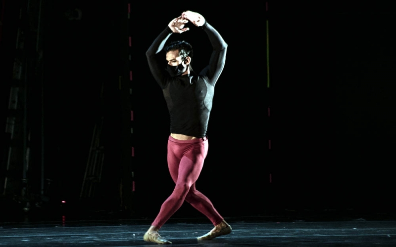 Espetáculo Trans Ponint Ballet, com Thiago Soares, no Teatro Riachuelo Rio